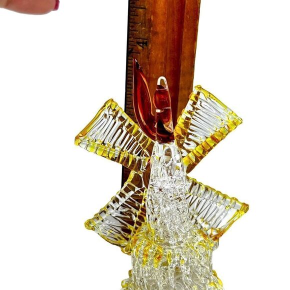 VINTAGE GLASS ART WINDMILL THAT SPINS 2.75” Clear and Yellow Glass CHARMING - Picture 3 of 5
